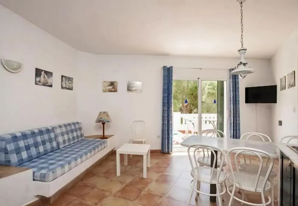 Apartaments El Berganti en Canyelles Petites