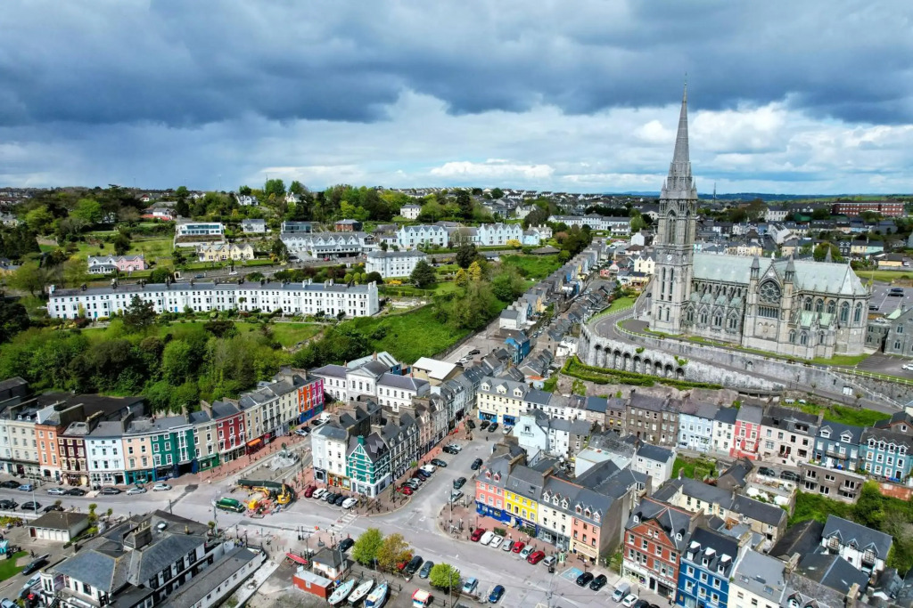 Modern Penthouse Apartment in Cobh Town