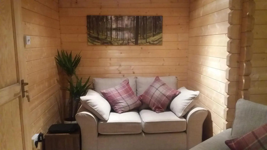 Lochinvar Log Cabin
