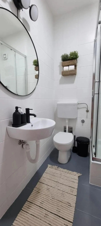 Tiara Apartment 2