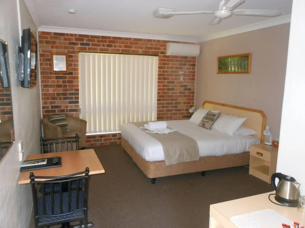 Golf View Motel