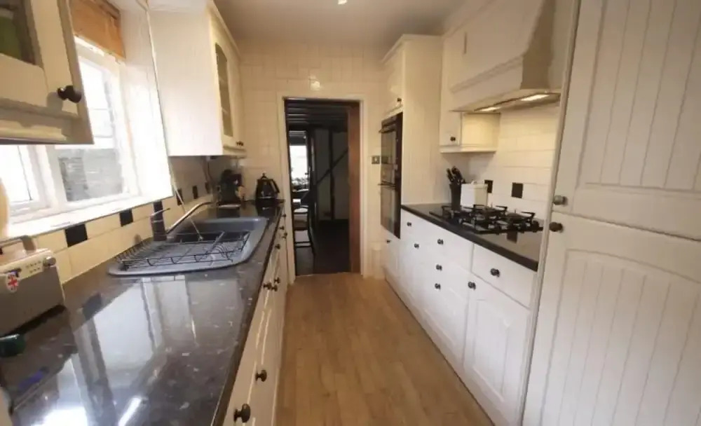 Immaculate 3-bed House in Waltham Cross