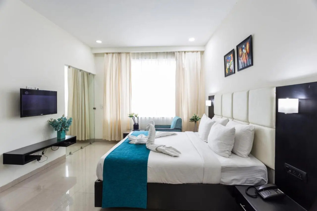 MM Continental Hotel