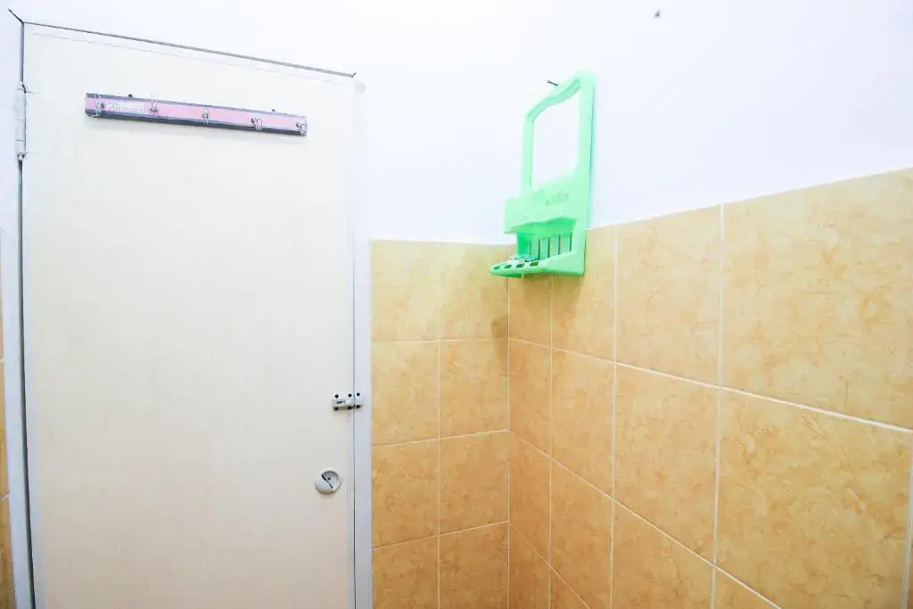RedDoorz at Karangploso 2