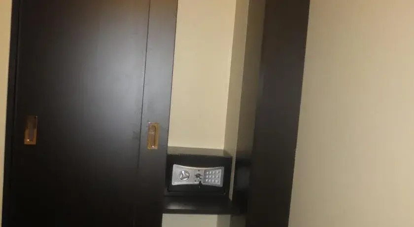 Real Suite