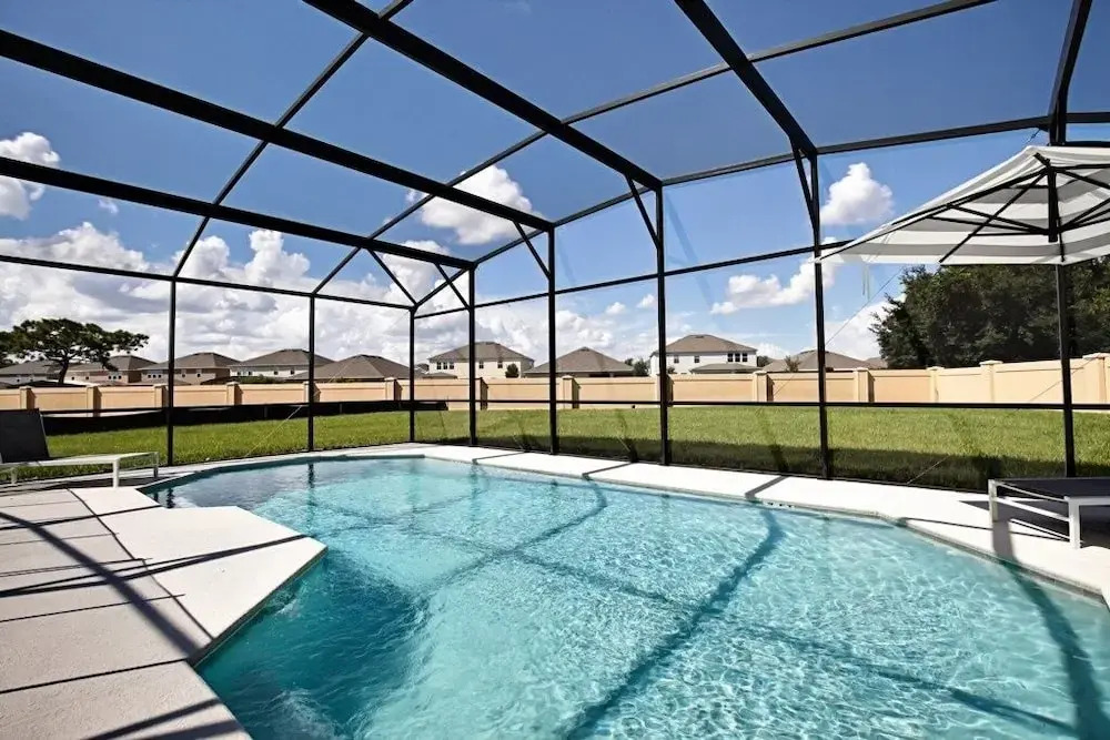 Very Private Surroundings Pool, Game Room & More! 7 Bedroom Home