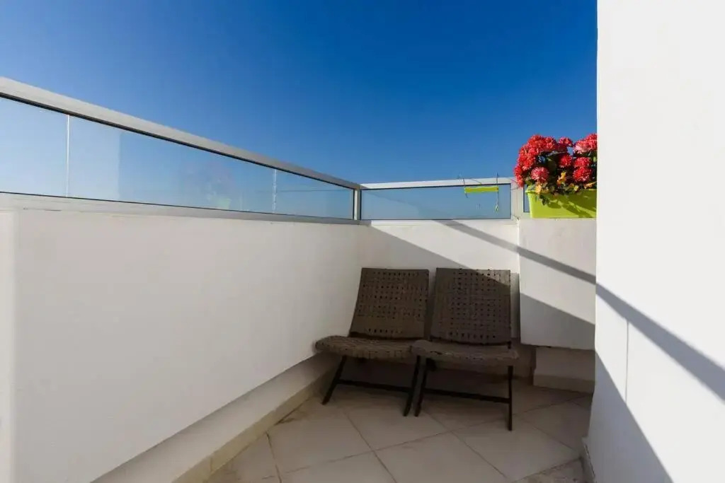 One Bedroom App 10 min to beach