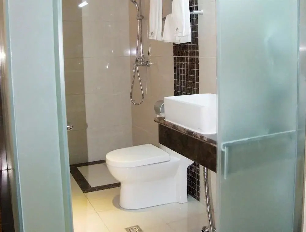 Yinlong Hotel