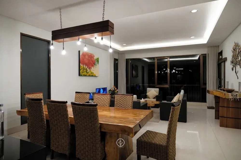 Narwastu Hill View Villa 6 bedrooms with a private swimming pool