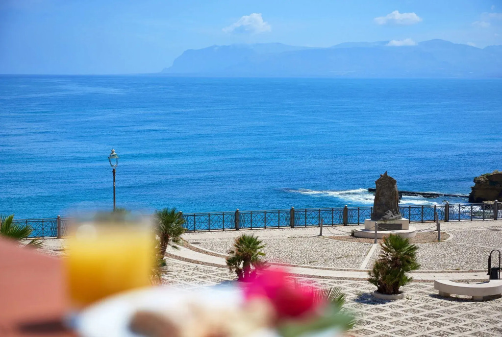 Hotel Al Madarig
