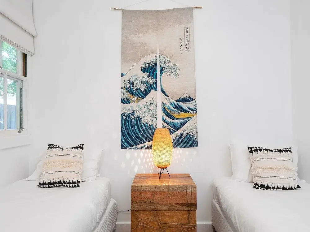San Juan Surfers Cottage - prime Byron location