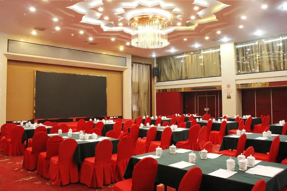 Zidongge Huatian Hotel