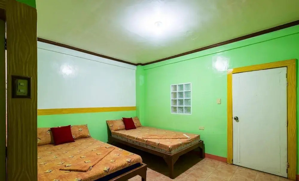 Sandra Taylor Lodge