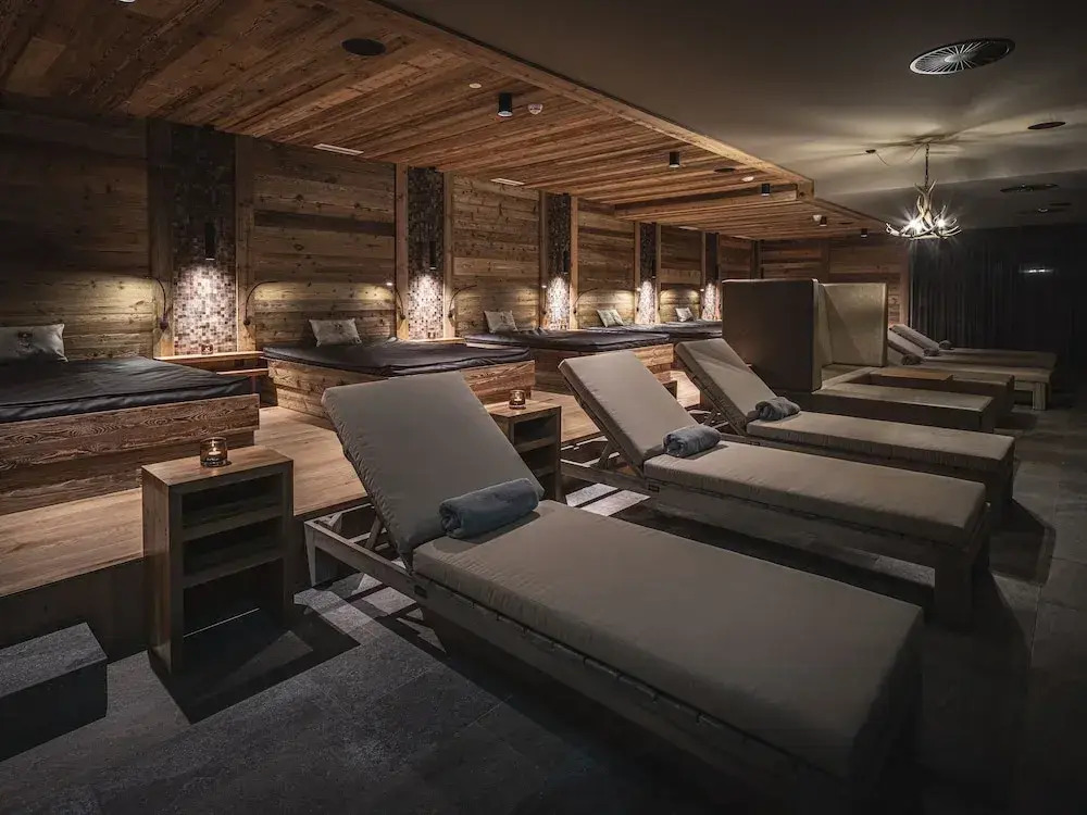 AlpenParks Hotel & Apartment Arlberg Warth mit Pool