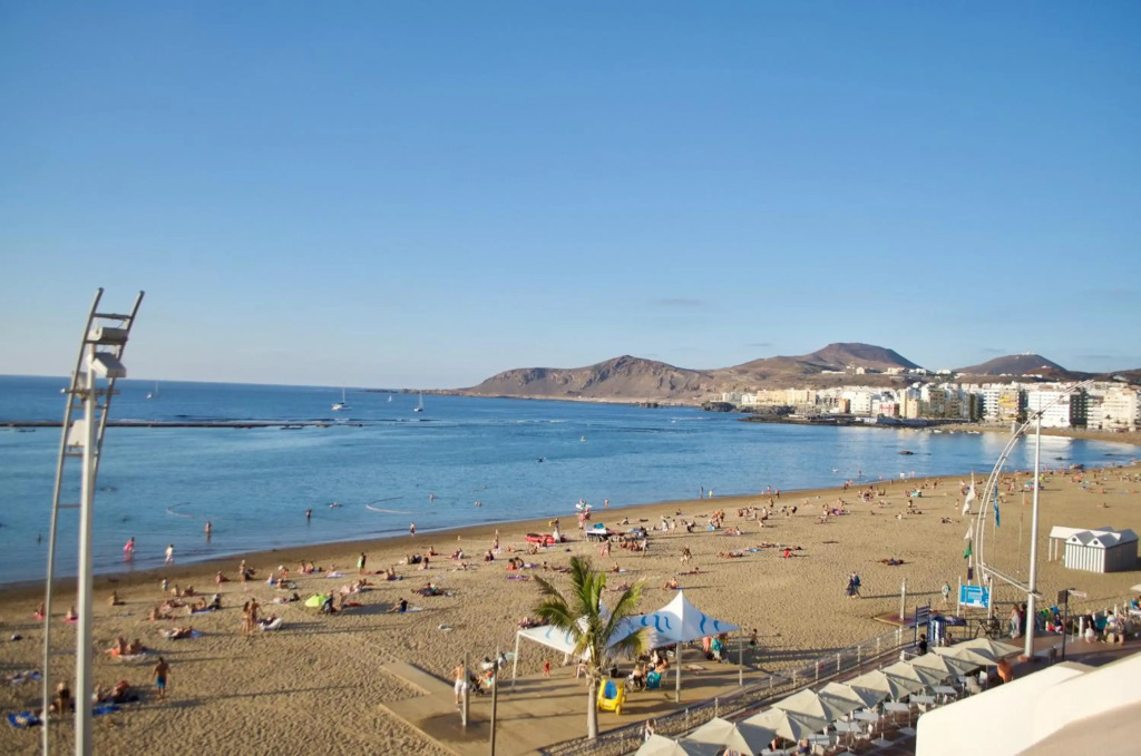 Las Canteras Suite