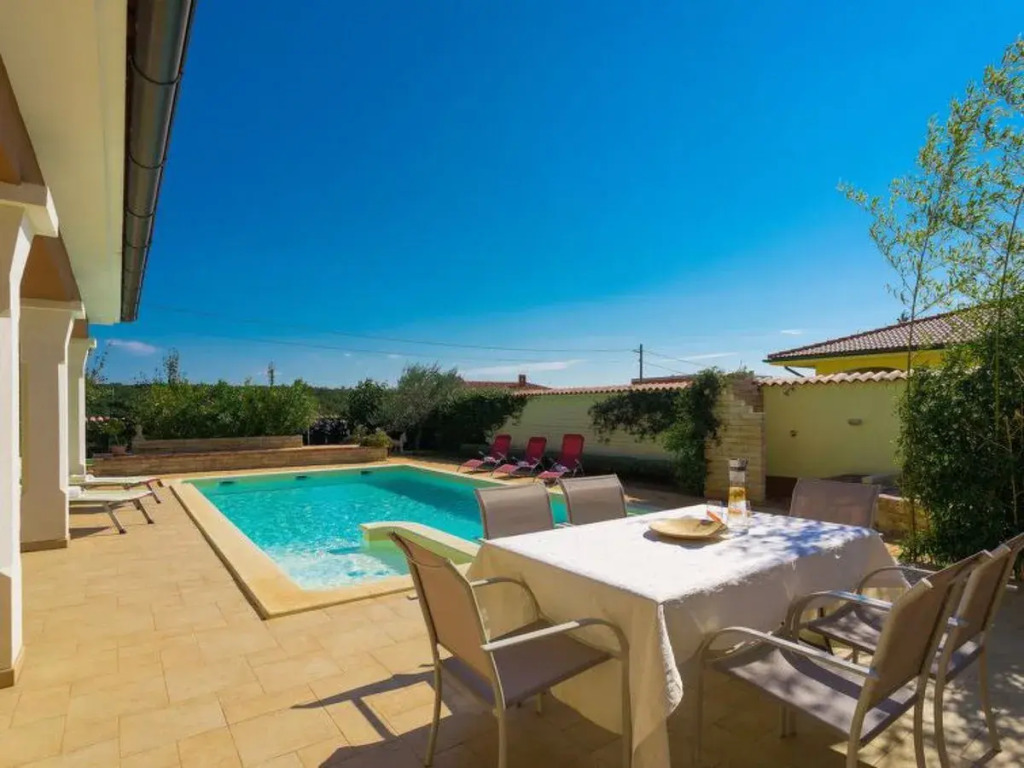 Villa De lamour by Interhome