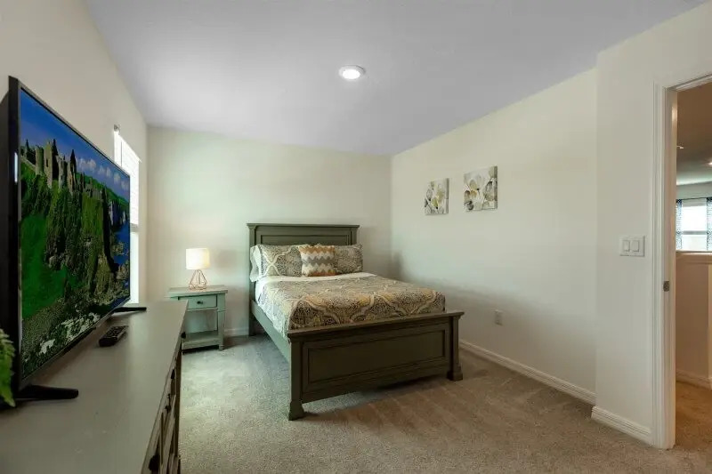 Refreshing Tuscan Ridge Home 5 Bedroom Home by Redawning