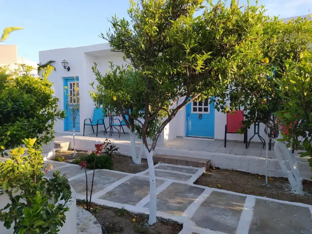 Perivoli 3-Chora(5min away from the center by car)
