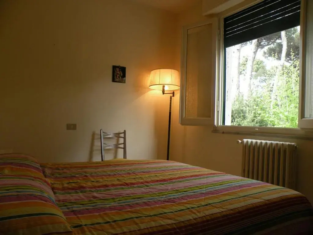 House in Marina di Pietrasanta With Large Garden 300 Meters From the sea