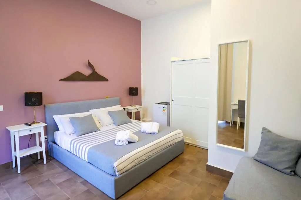 GreRos H. Rooms Napoli Centro by Clapa Group Dislocated Hospitality