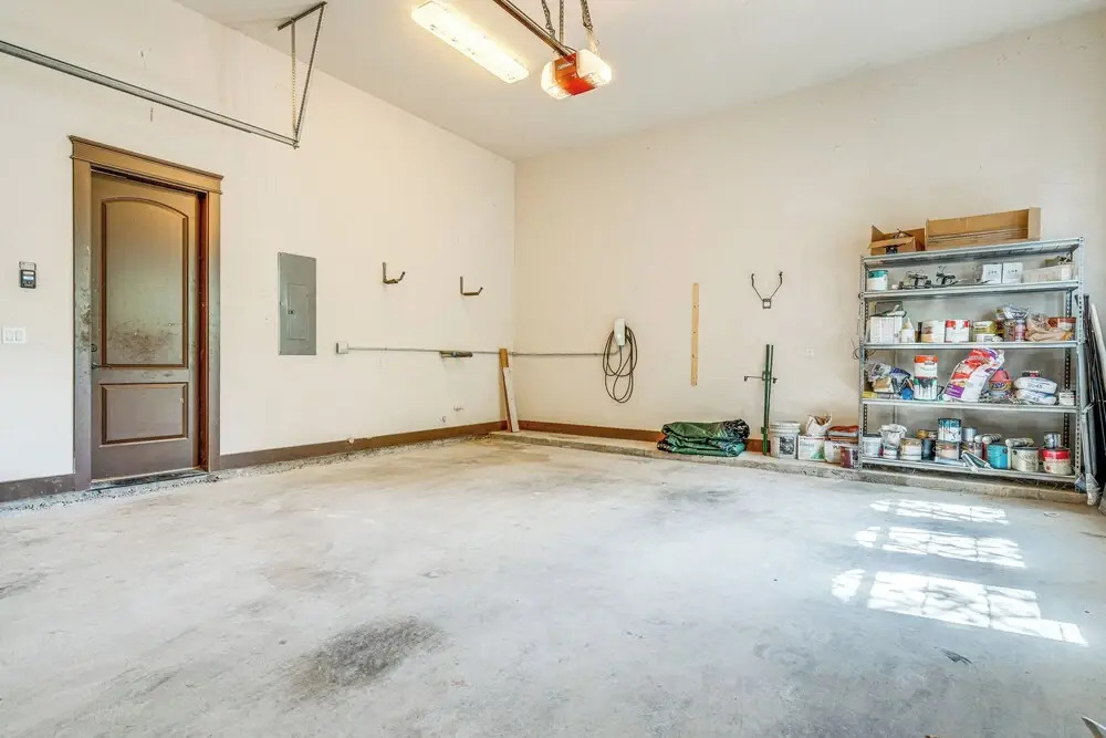 Walk to Boat Launch: Stylish Austin Gem
