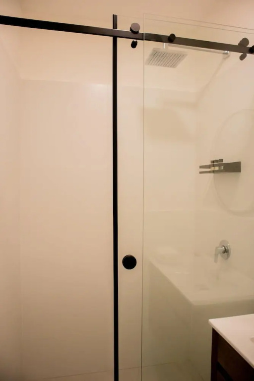 w Stylish 2BR With Balcony in San Isidro
