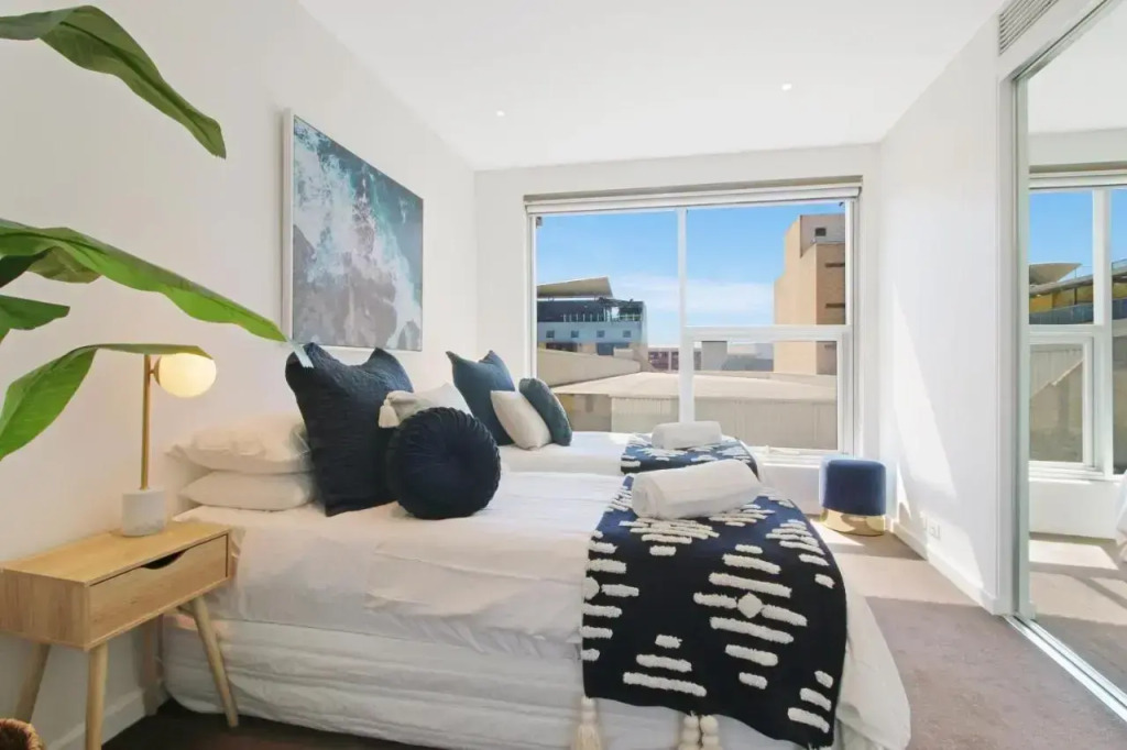 ★Lux 2BR on Hindmarsh SQ★