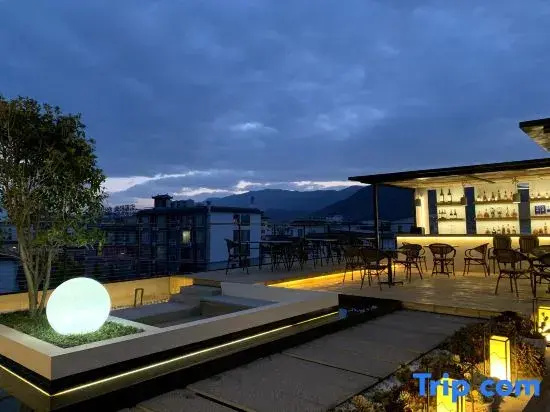 YouJian Snow Mountain Boutique Hotel (Dashuiche Branch), Gucheng District, Lijiang