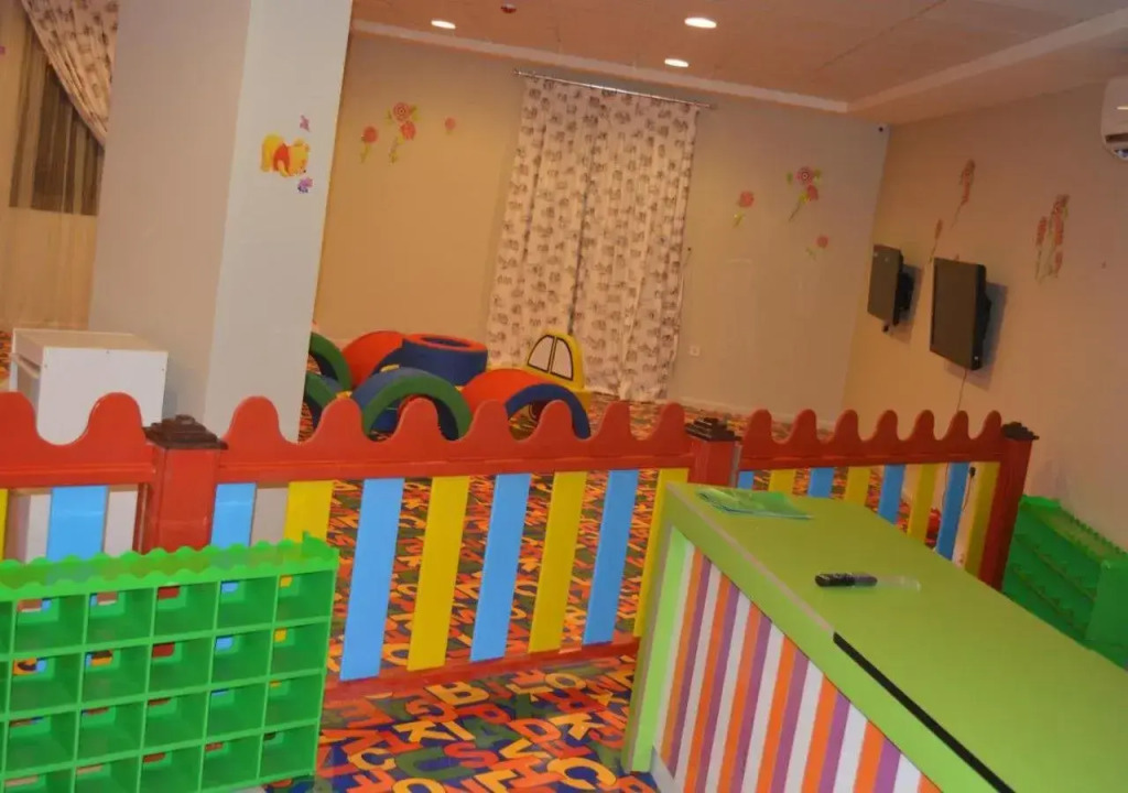 Triple Tree Hotel 2