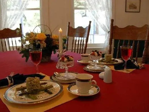 Starlight Pines Bed and Breakfast