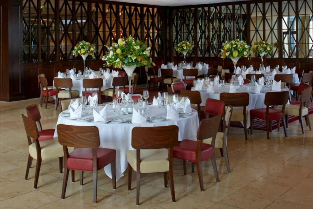 Clayton Hotel, Leeds