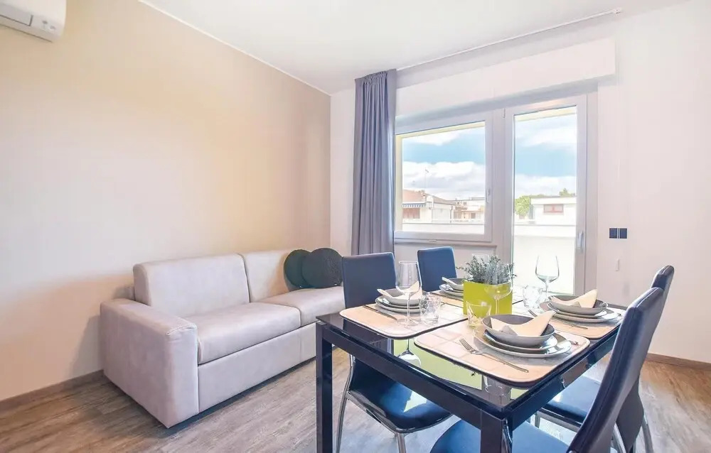 Awesome Apartment in Lido di Fermo With 1 Bedrooms and Wifi