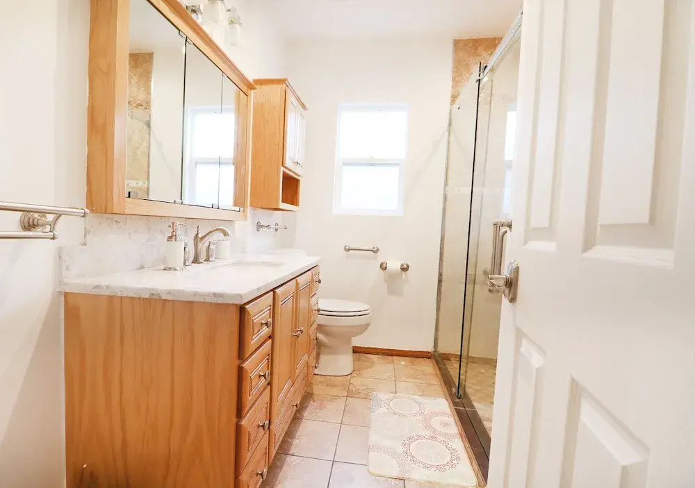 Travel District Burbank Private House