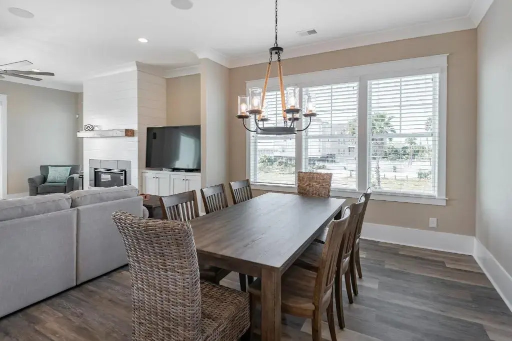 207 E Arctic - Seahorsing Around - Oceanfront - 3 Bedrooms
