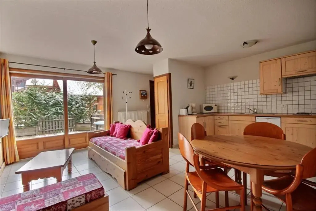 Deux Appartements Combinables - Proche Remontee Mecaniques - Morzine- 12 Personnes- Etoile 1&2