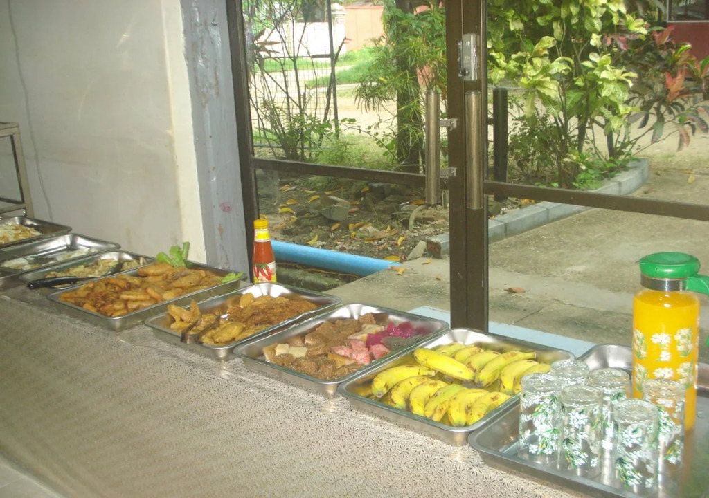 Mya Kyun Nadi Motel