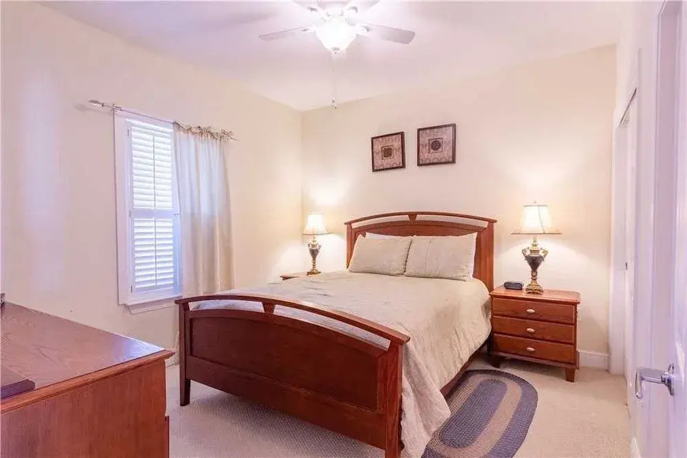 Crystal Shores West 1103 - 2 Br condo by RedAwning