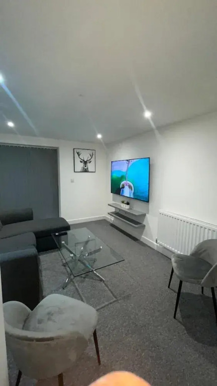 Immaculate 2-bed Apartment in London