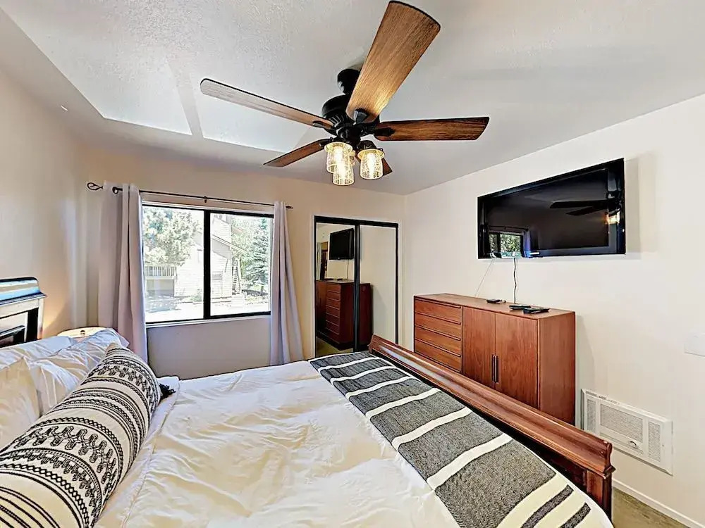 Meadow #16 - 3 Br Condo