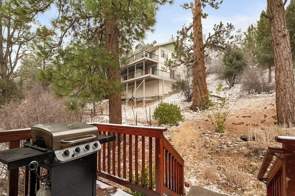 Rocky Top Retreat