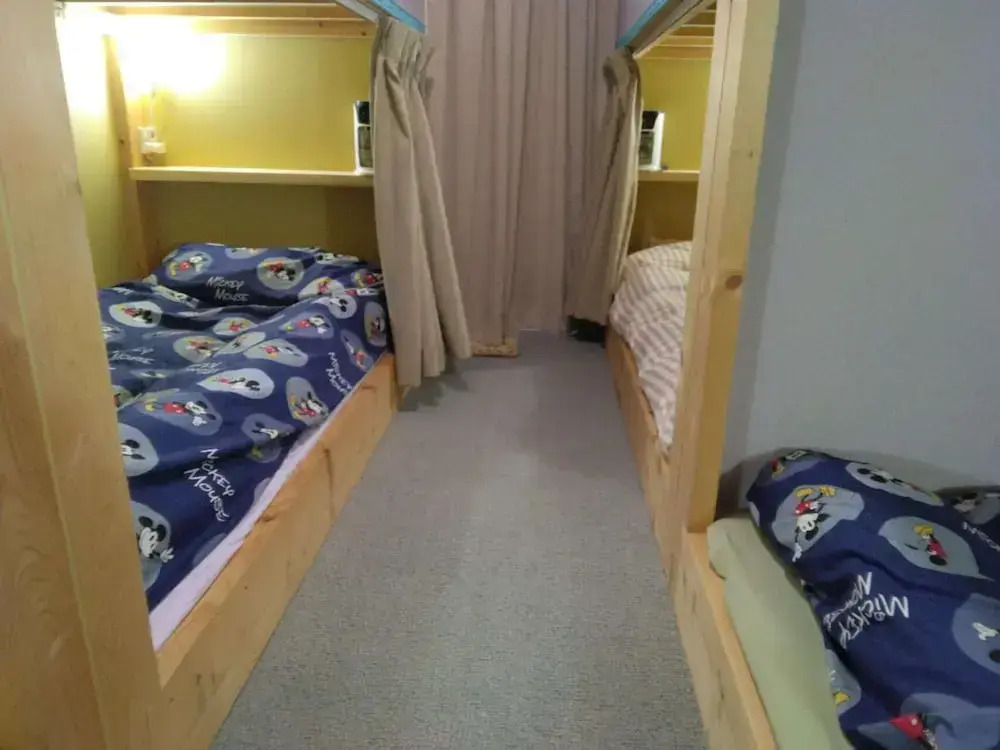World Inn Muroran Nakamano-Ie! Noboribetsu, Toyako, Sapporo, and Airport Direct Bus Stop