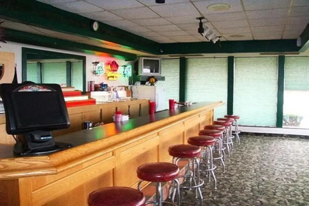 A Victory Inn & Suites Bowling Green