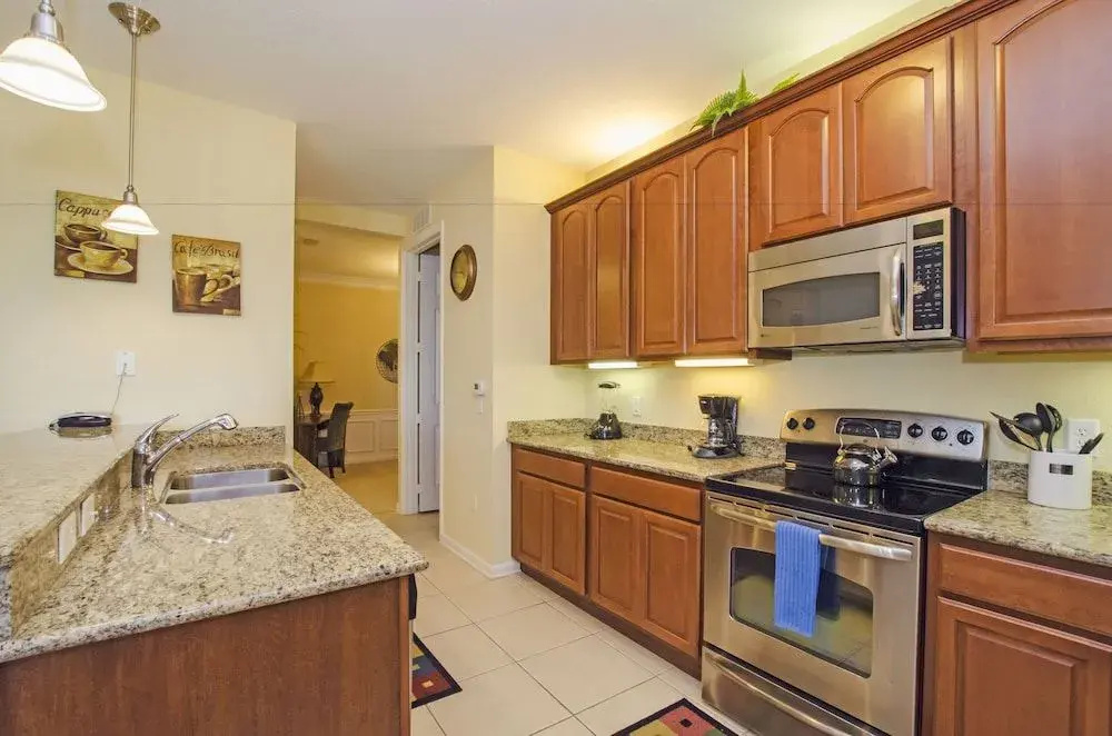 3BD 2BA Condo Sleeps 6 Gold RVC30993 Bedroom RHOF