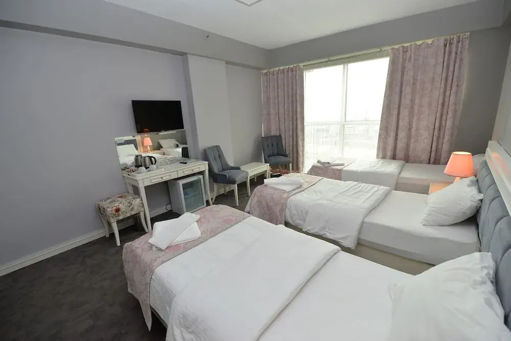 Peker Hotel