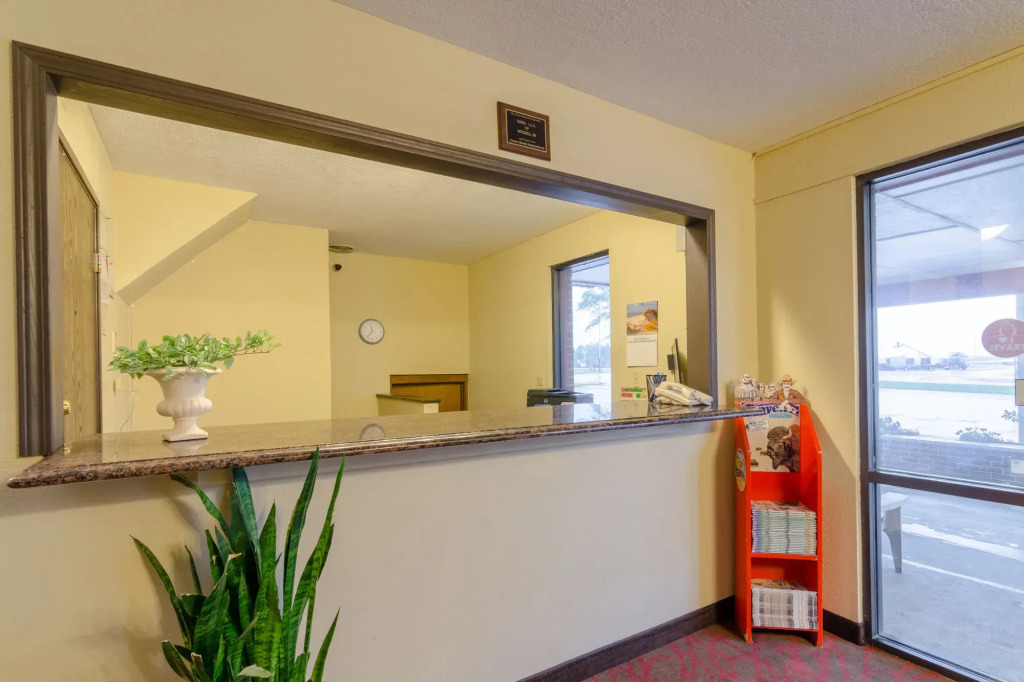 Rodeway Inn Mitchell
