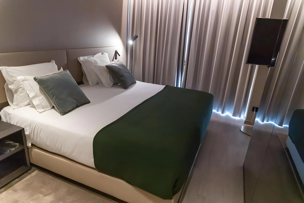 OMID Saldanha Hotel
