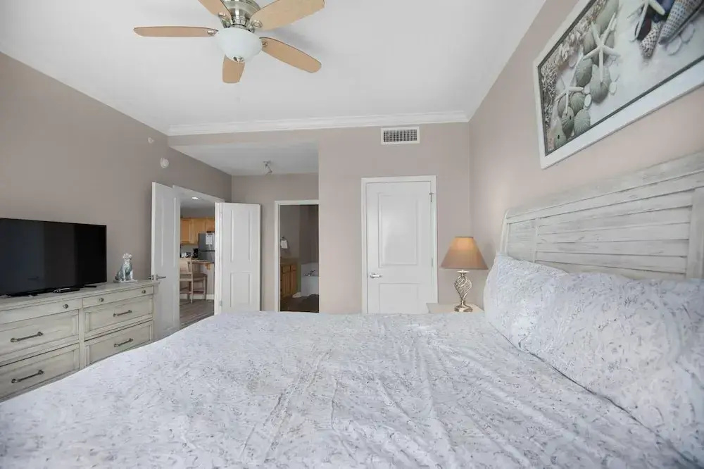 Grandview East 1602