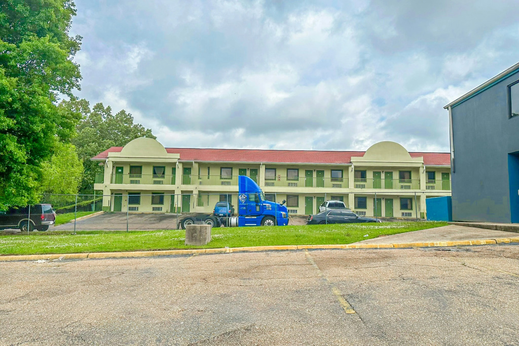 Relax Inn By Oyo Jackson MS Hwy 80 I-20