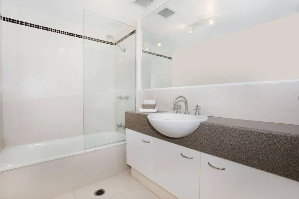 Dockside Apartments Mooloolaba