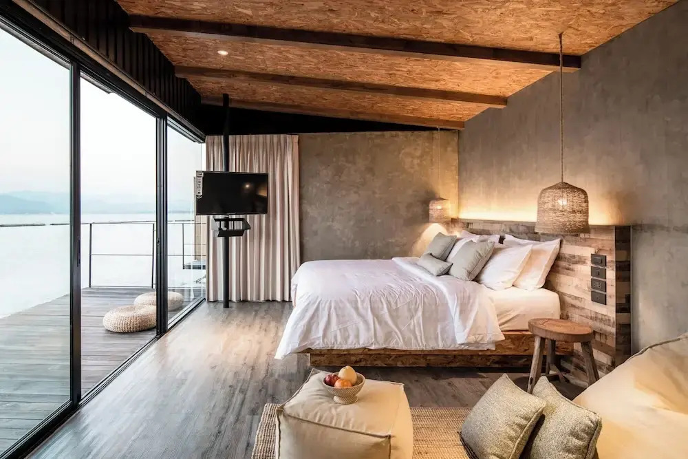 Z9 Resort